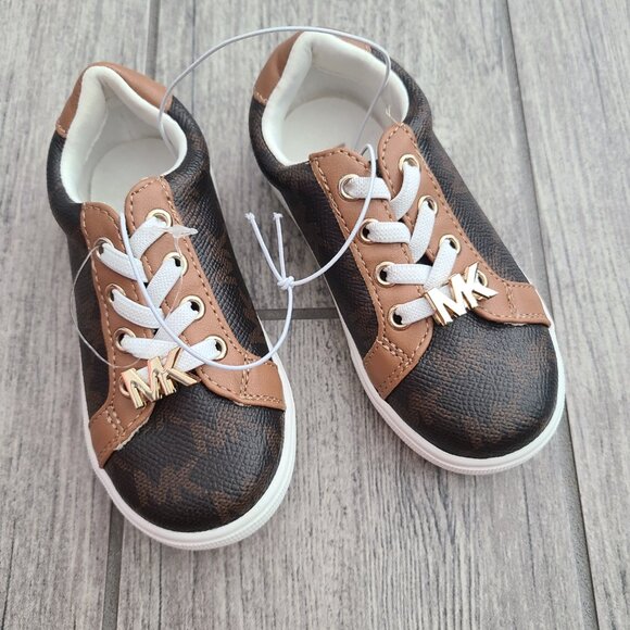 MICHAEL Michael Kors NWT toddlers lace up brown and white sneakers size 6 - Picture 4 of 12